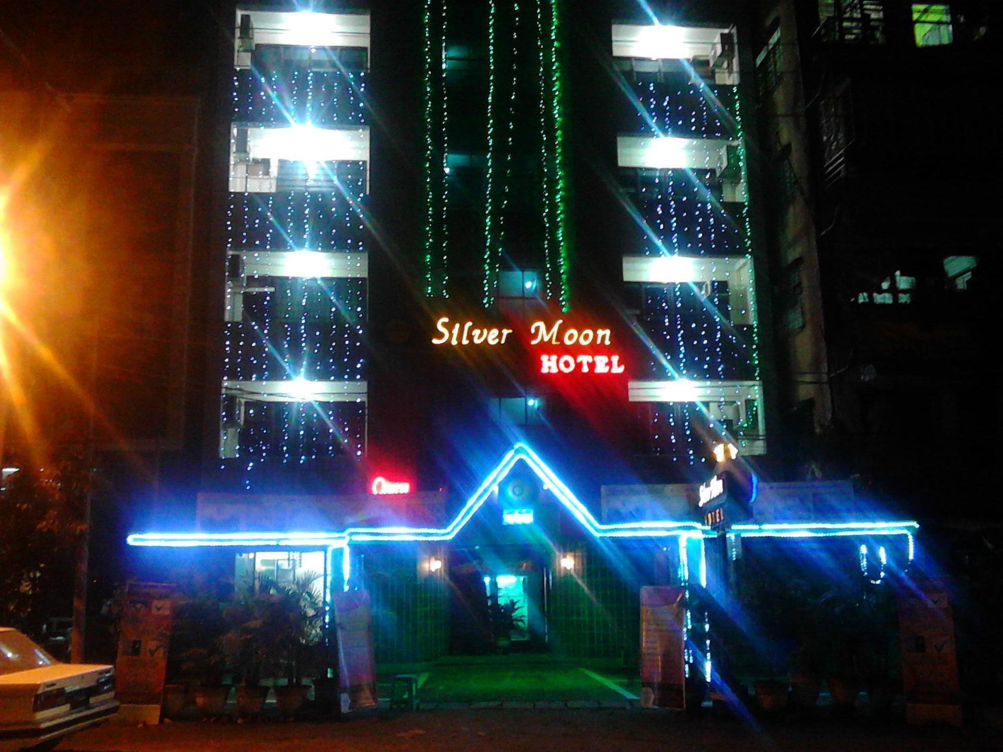 Silver Moon Hotel ヤンゴン エクステリア 写真